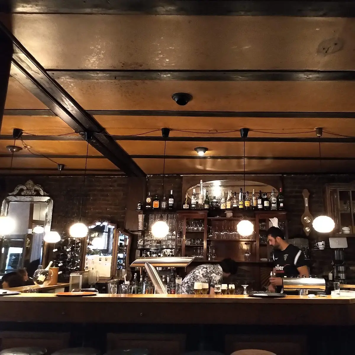 Atmosphäre, Café & Bistro Anvers / Aachen