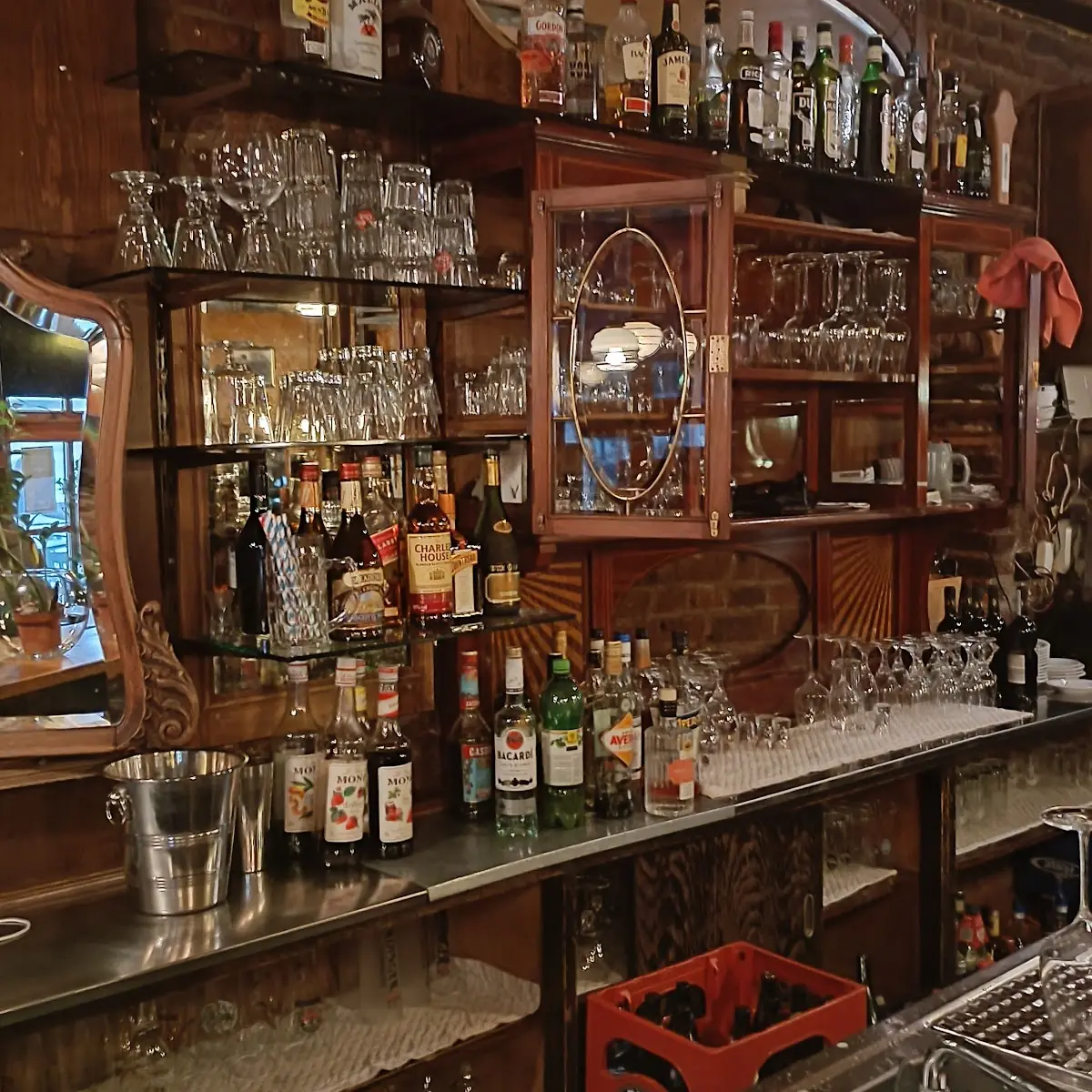 Atmosphäre, Café & Bistro Anvers / Aachen