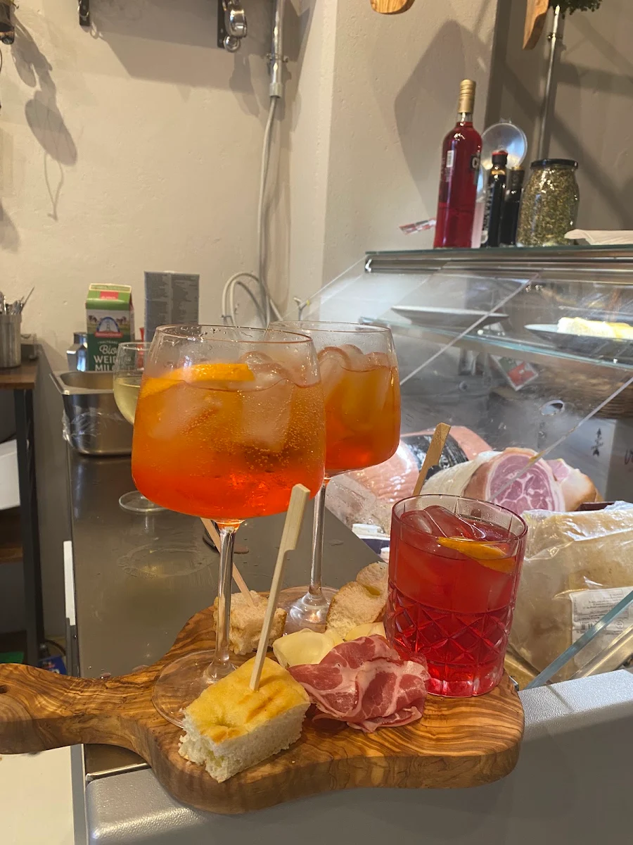 Essen und Trinken photo 3