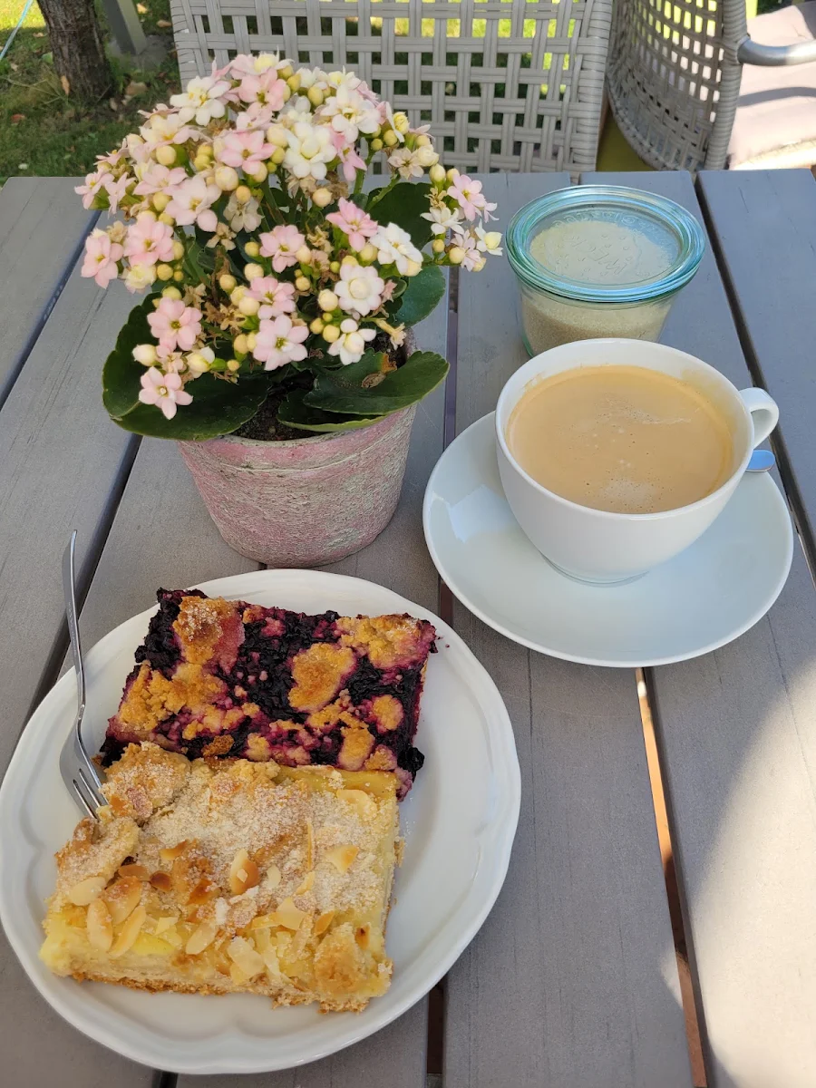 Essen und Trinken photo 2