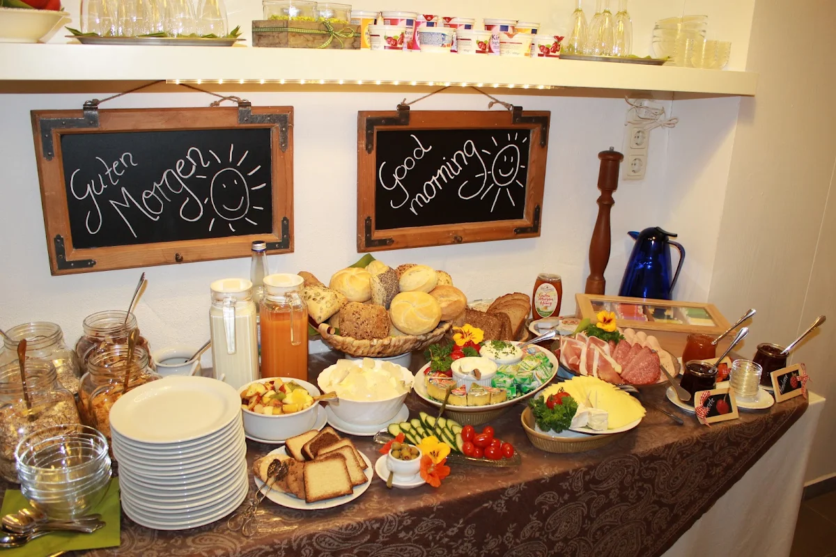 Essen und Trinken photo 2
