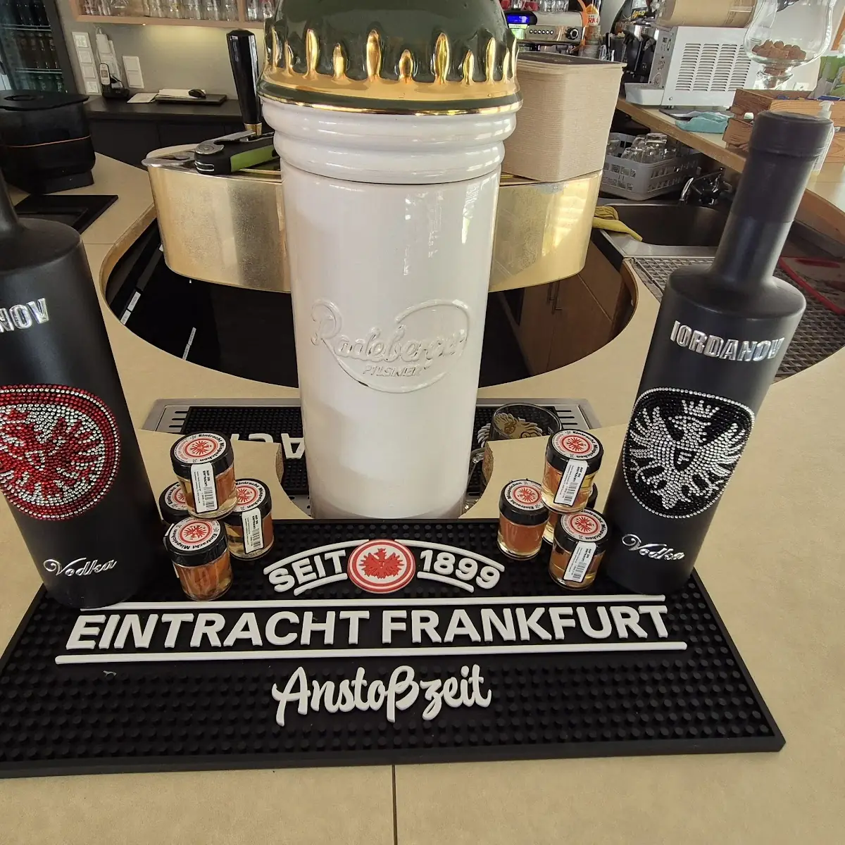 Essen und Trinken photo 1