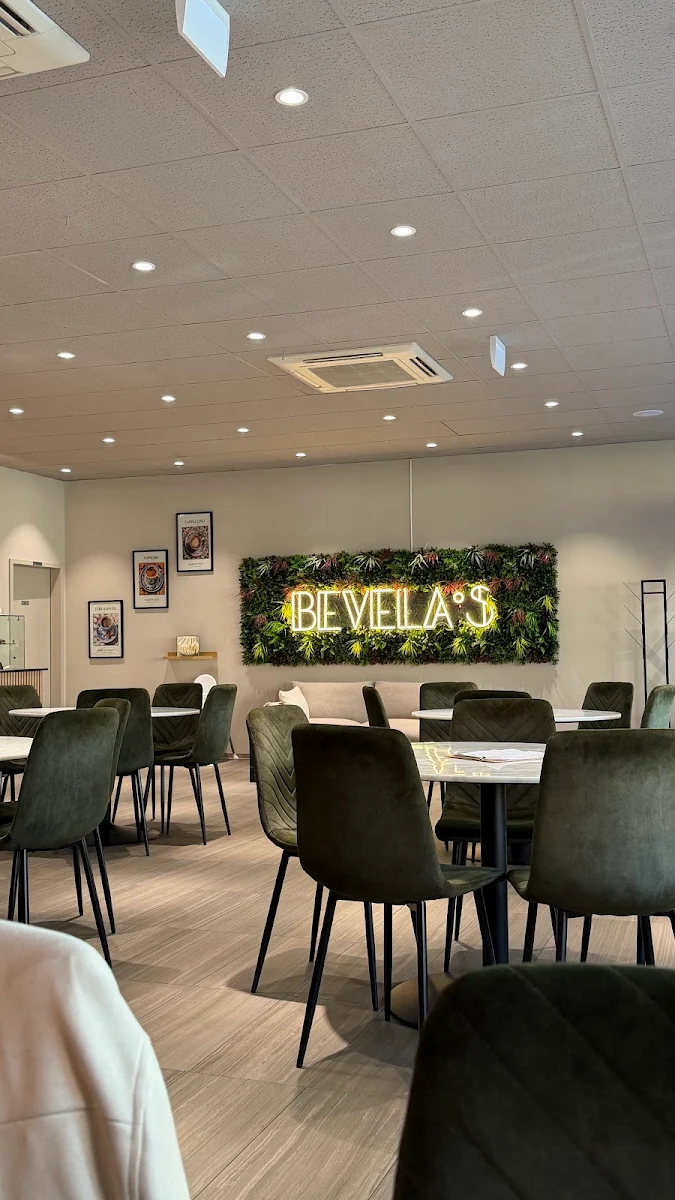 Atmosphäre, Bevela's Kaffee & Kuchen