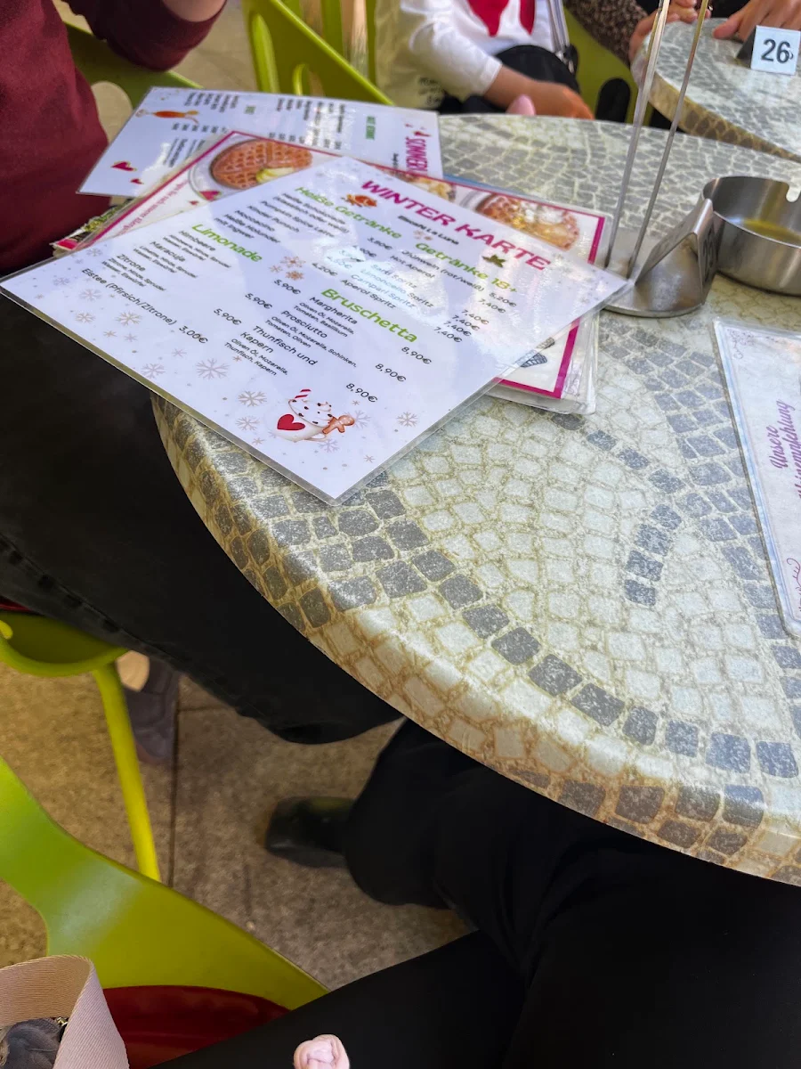 Speisekarte, Eiscafé La Luna am Marienplatz Stuttgart