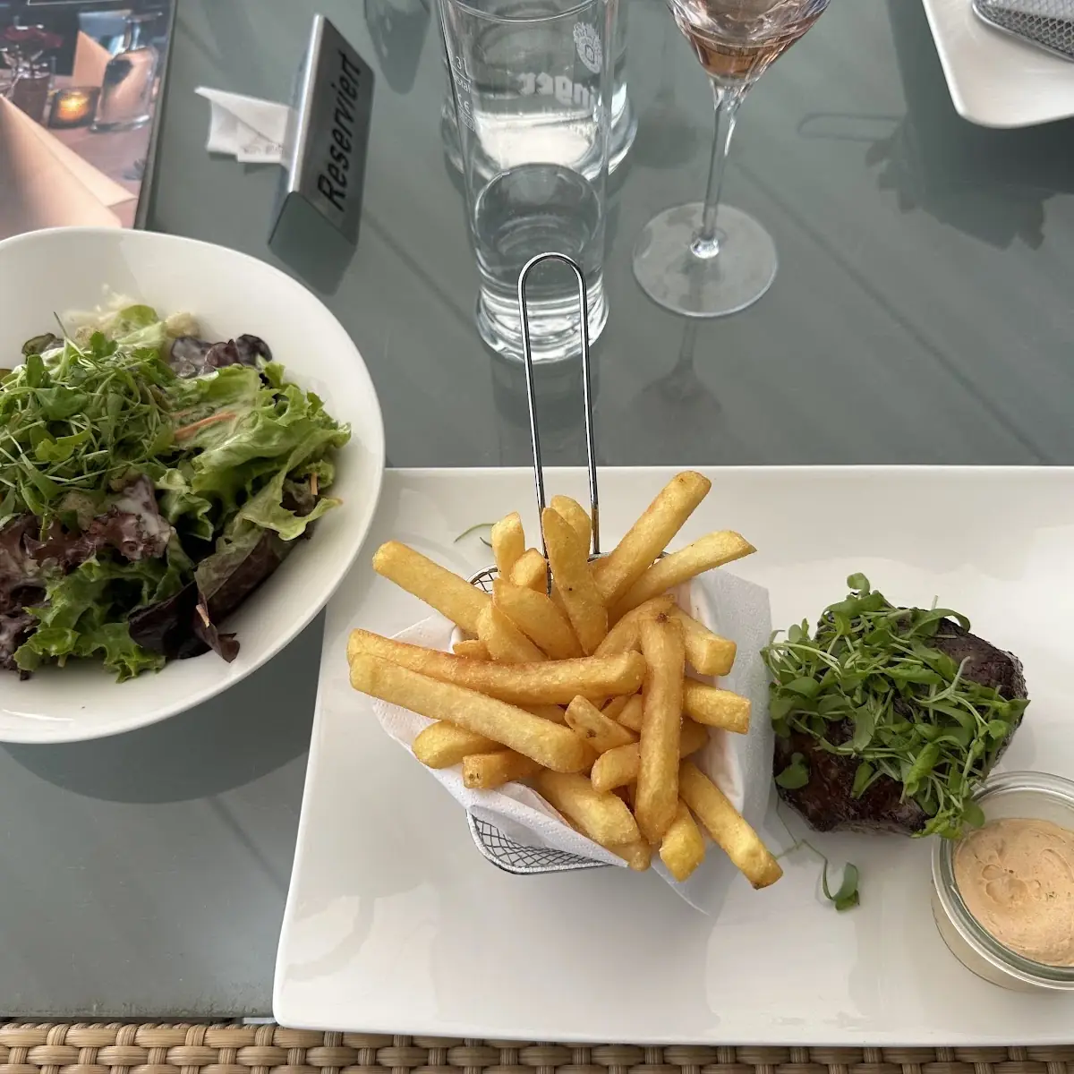 Essen und Trinken photo 1
