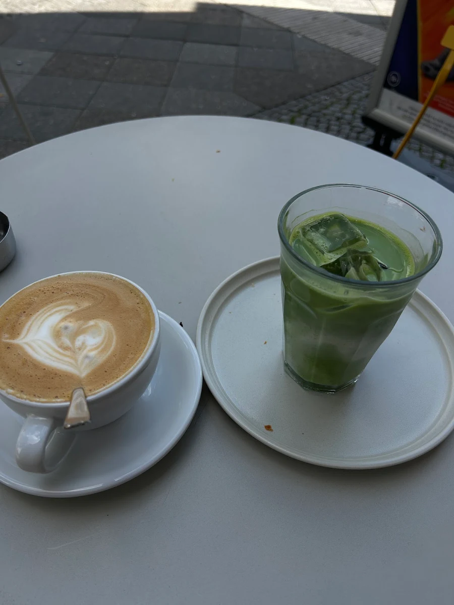 Essen und Trinken photo 3