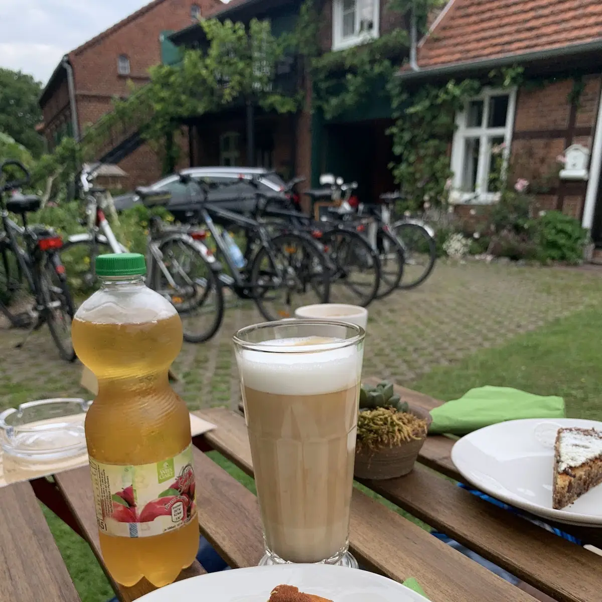 Essen und Trinken photo 7
