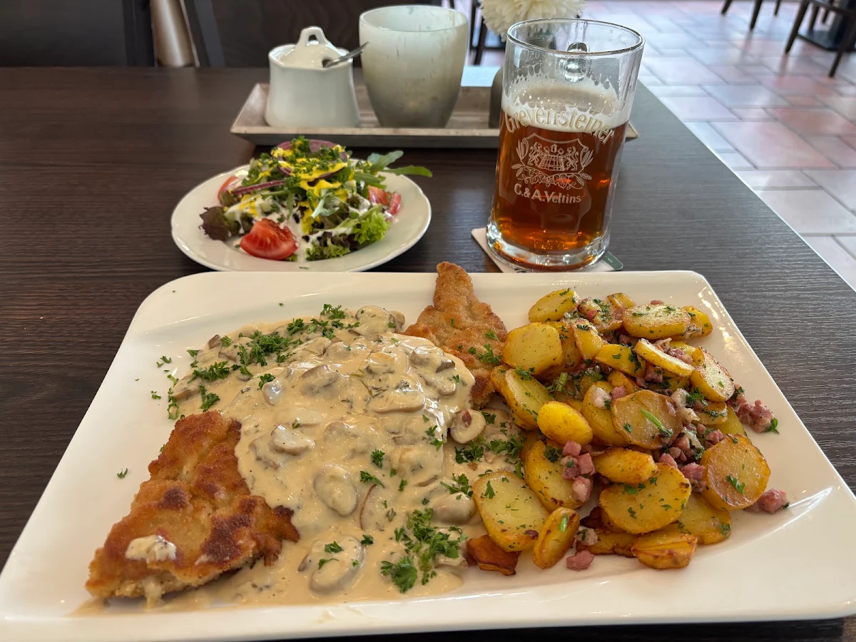 Essen und Trinken photo 2