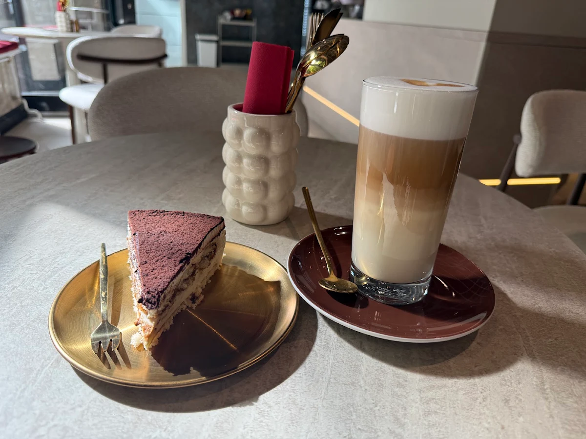 Essen und Trinken photo 1