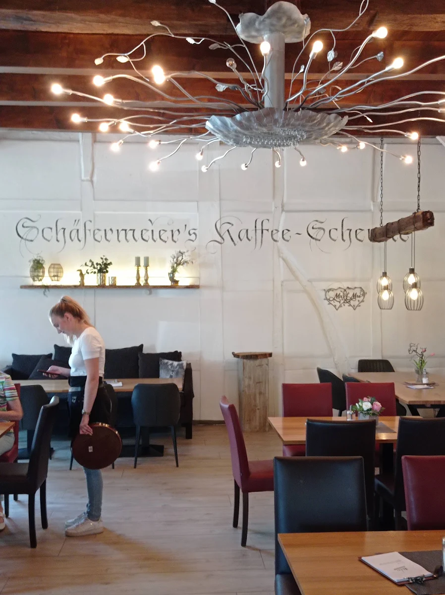 Atmosphäre, Schäfermeiers Kaffeescheune