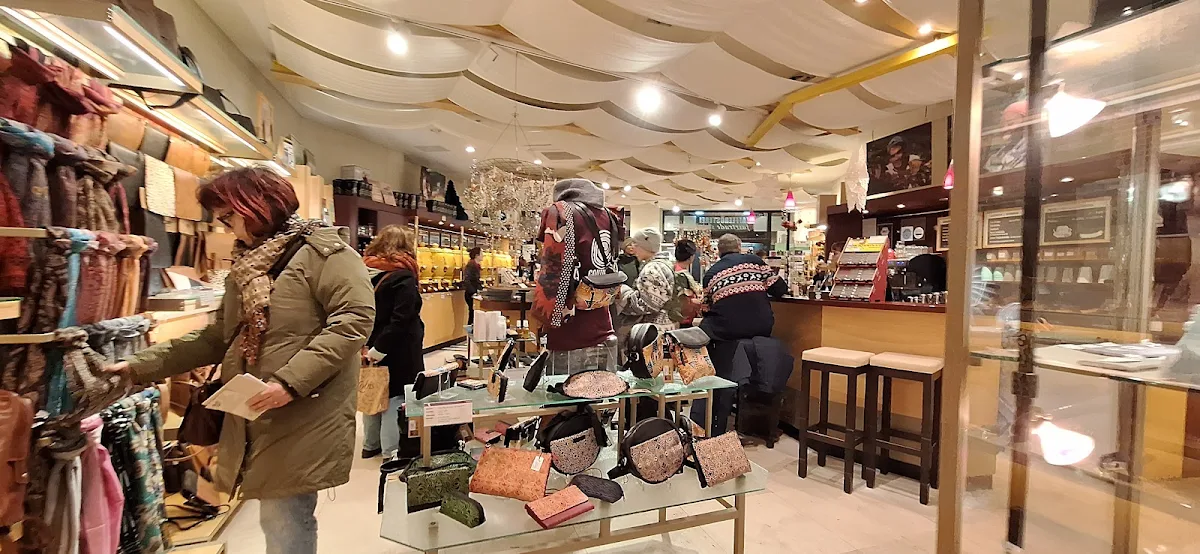Atmosphäre, CONTIGO Fairtrade Shop Aachen