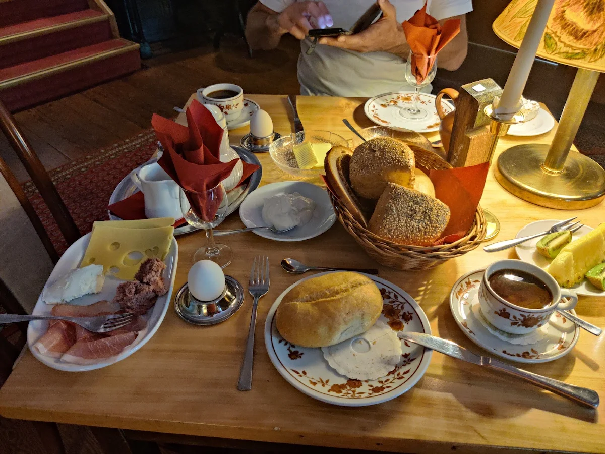 Essen und Trinken photo 2