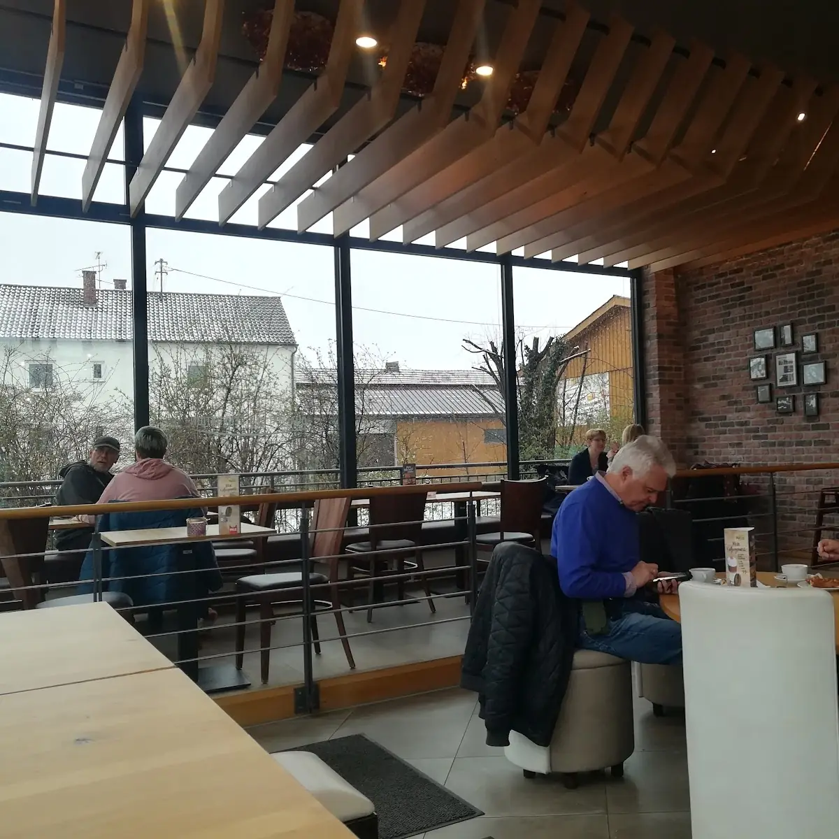 Atmosphäre, Landbäckerei IHLE GmbH & Co. KG