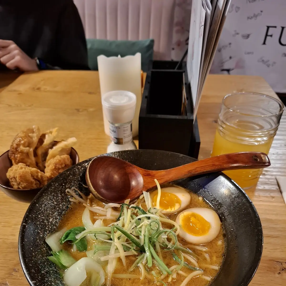 Essen und Trinken photo 3