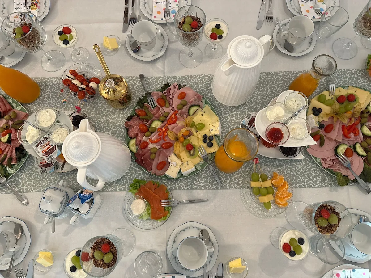 Essen und Trinken photo 2