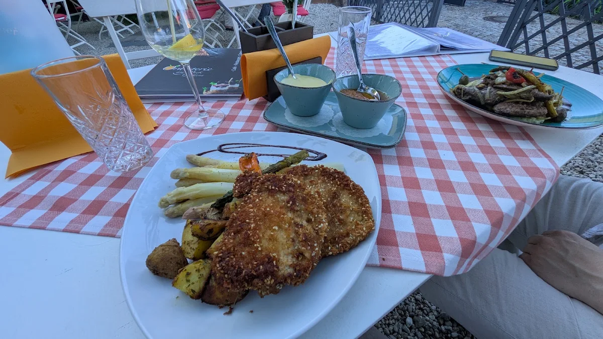 Essen und Trinken photo 2