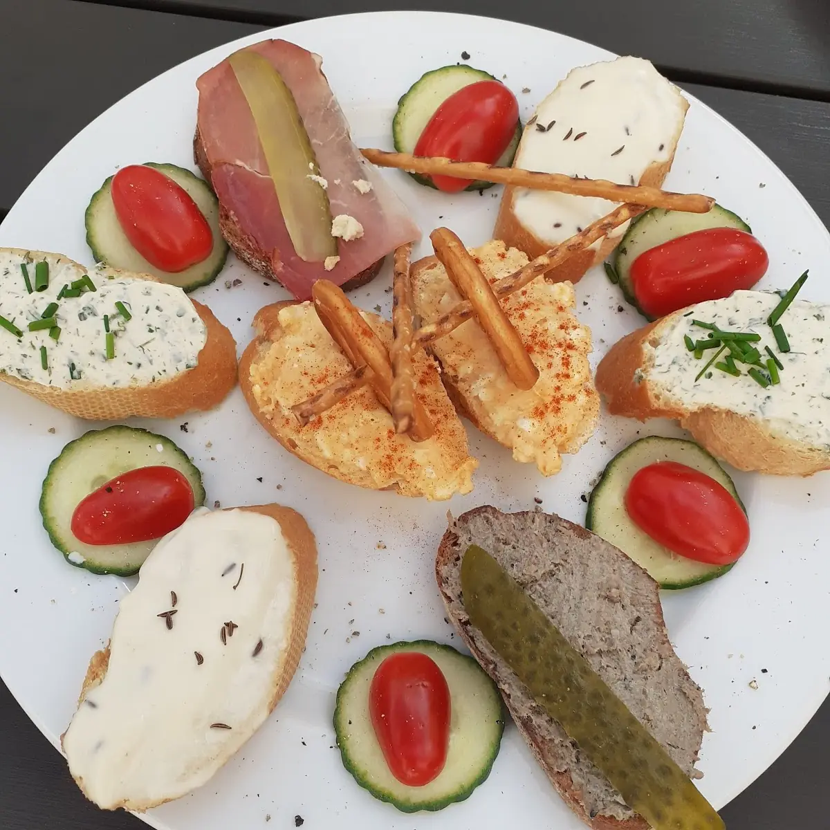 Essen und Trinken, Der Weinboden