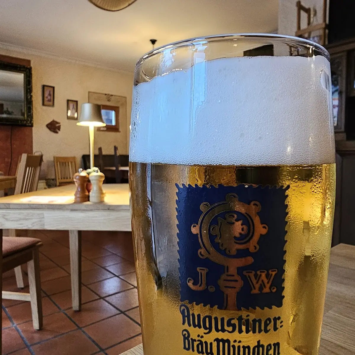 Essen und Trinken, Eddy's Bodega