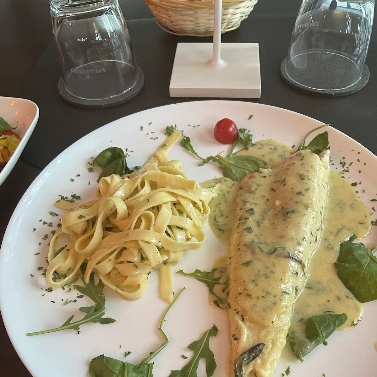 Essen und Trinken, La Strada