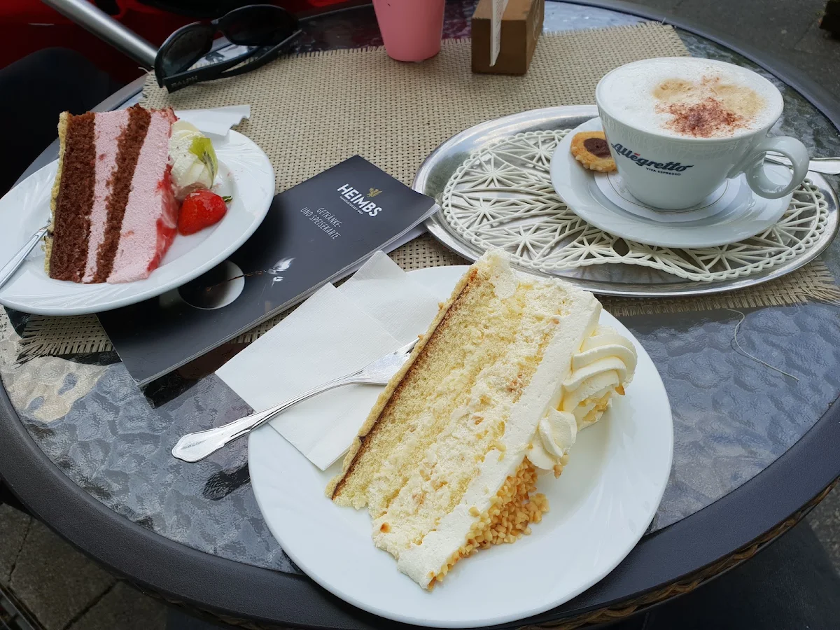 Essen und Trinken photo 2