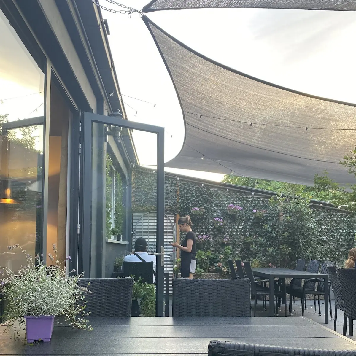 Atmosphäre, HATO Restaurant Kehl