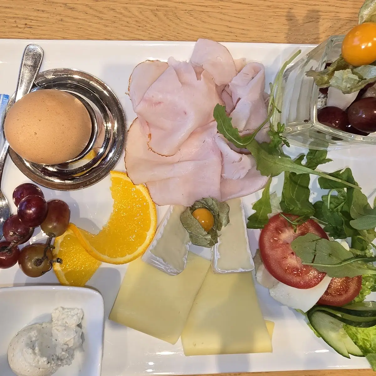 Essen und Trinken, Bäckerei Gnaier im REWE Dillingen