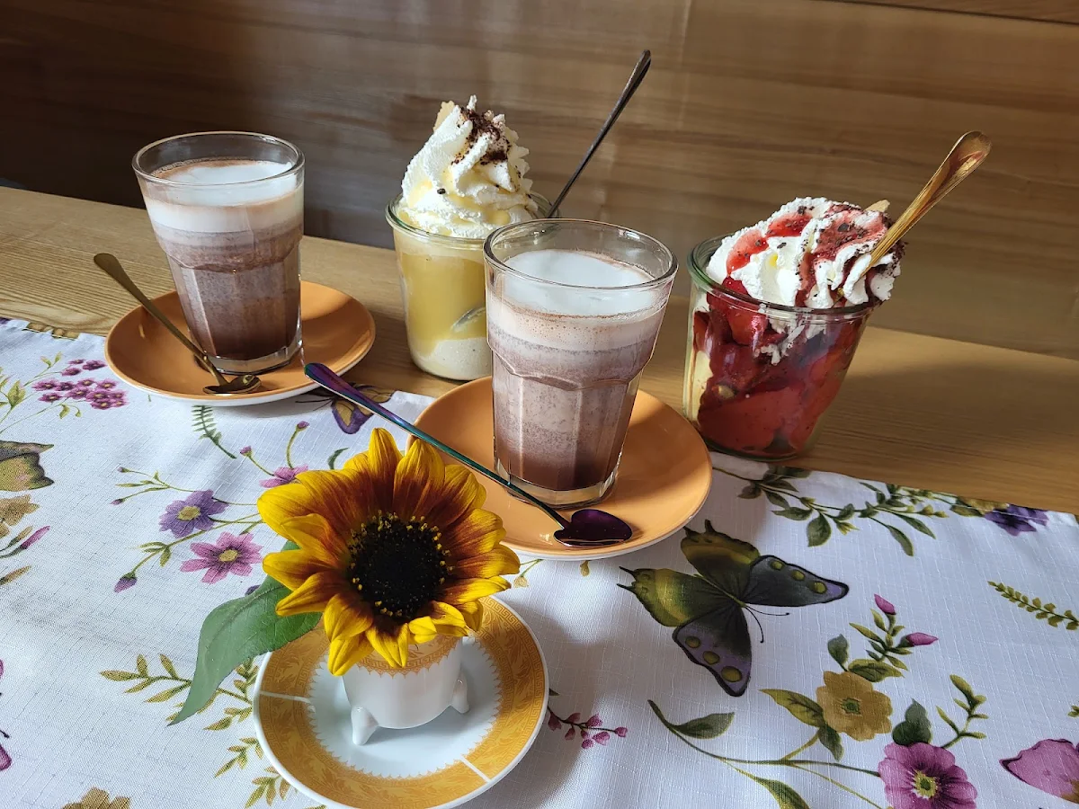 Essen und Trinken photo 2