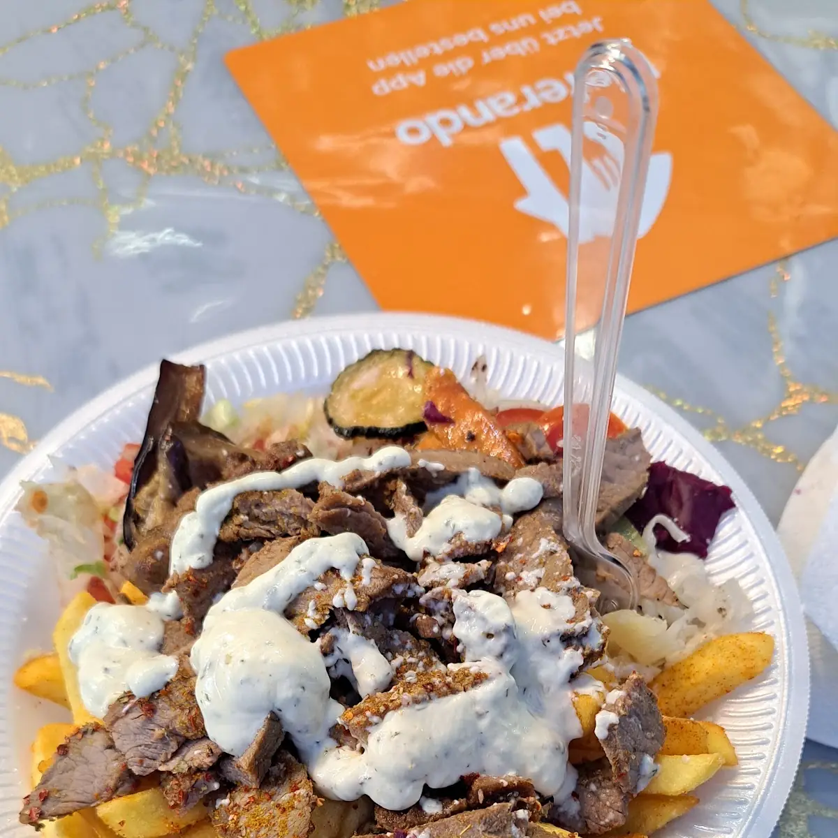 Essen und Trinken, Köfteci Hamza Kebabcı ciğerci Hamza