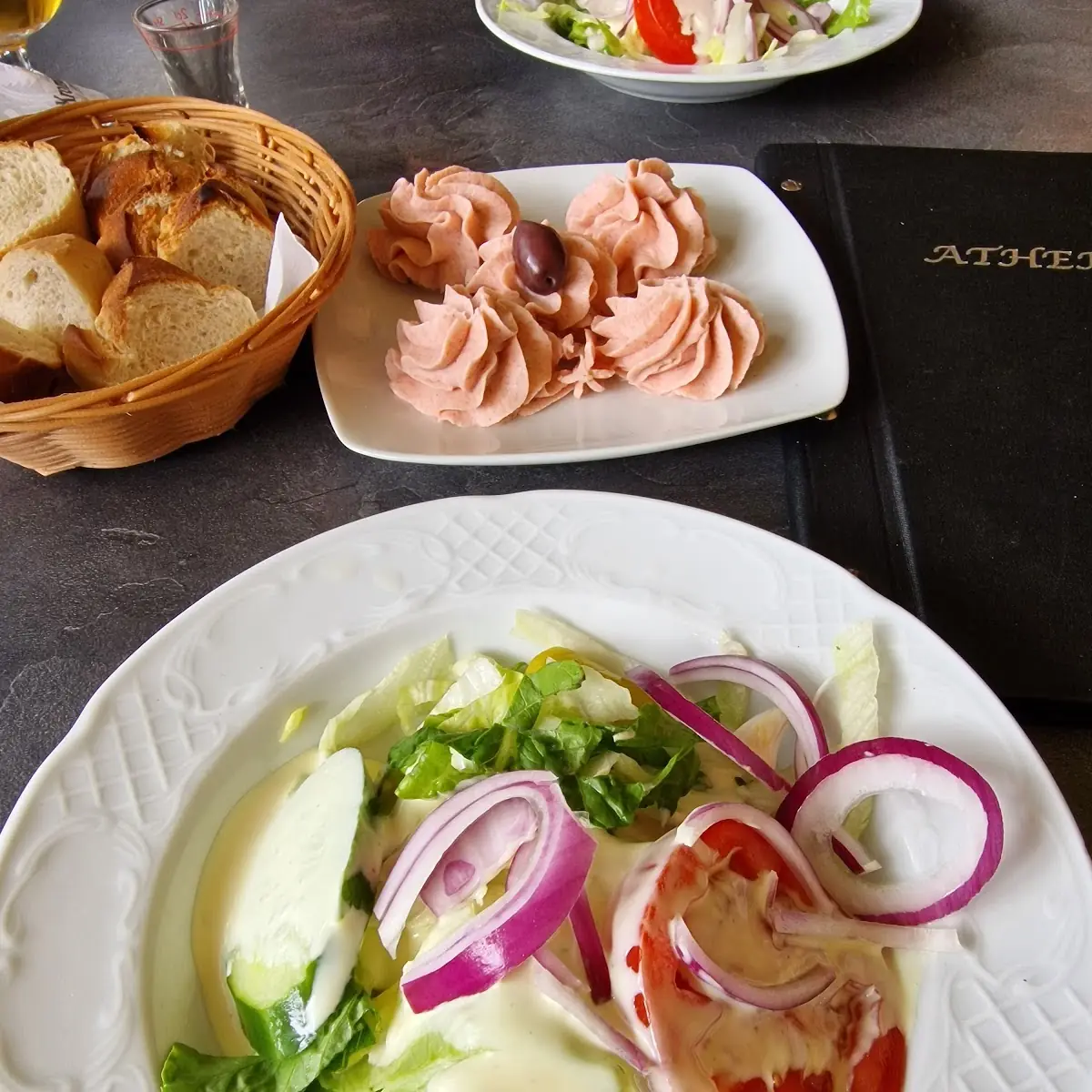 Essen und Trinken photo 3