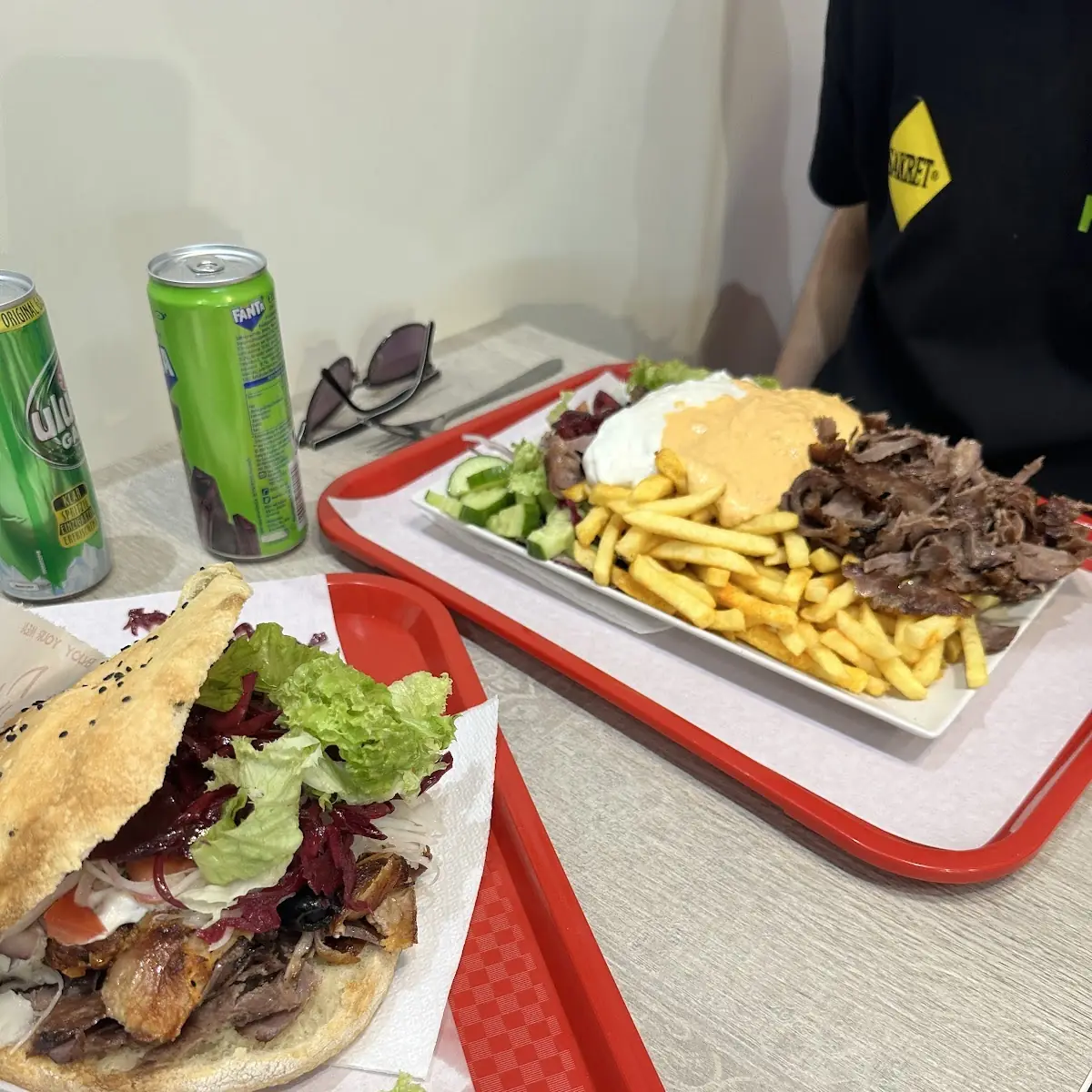 Essen und Trinken photo 3