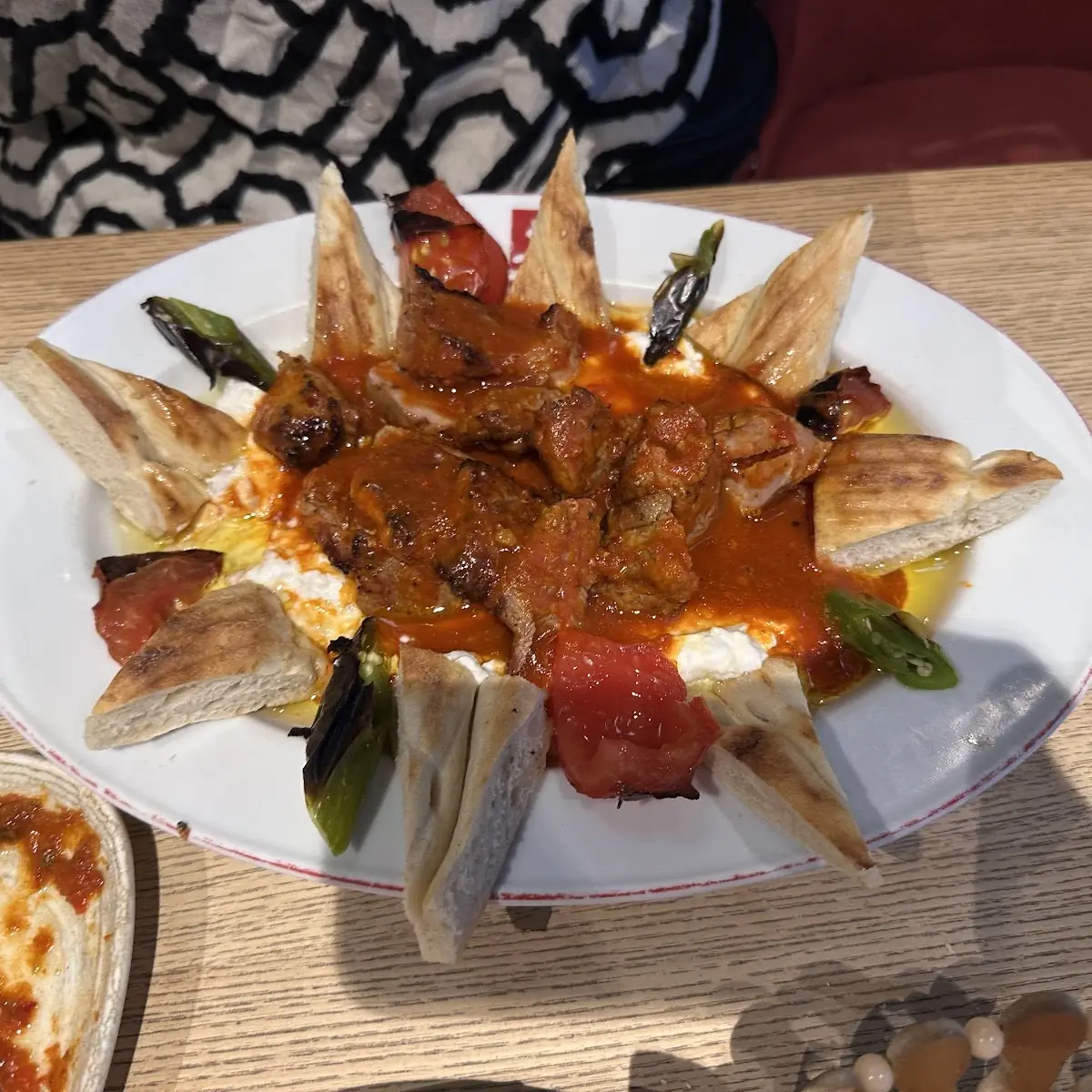 Essen und Trinken, Lades Holzkohlegrill Restaurant Hamburg