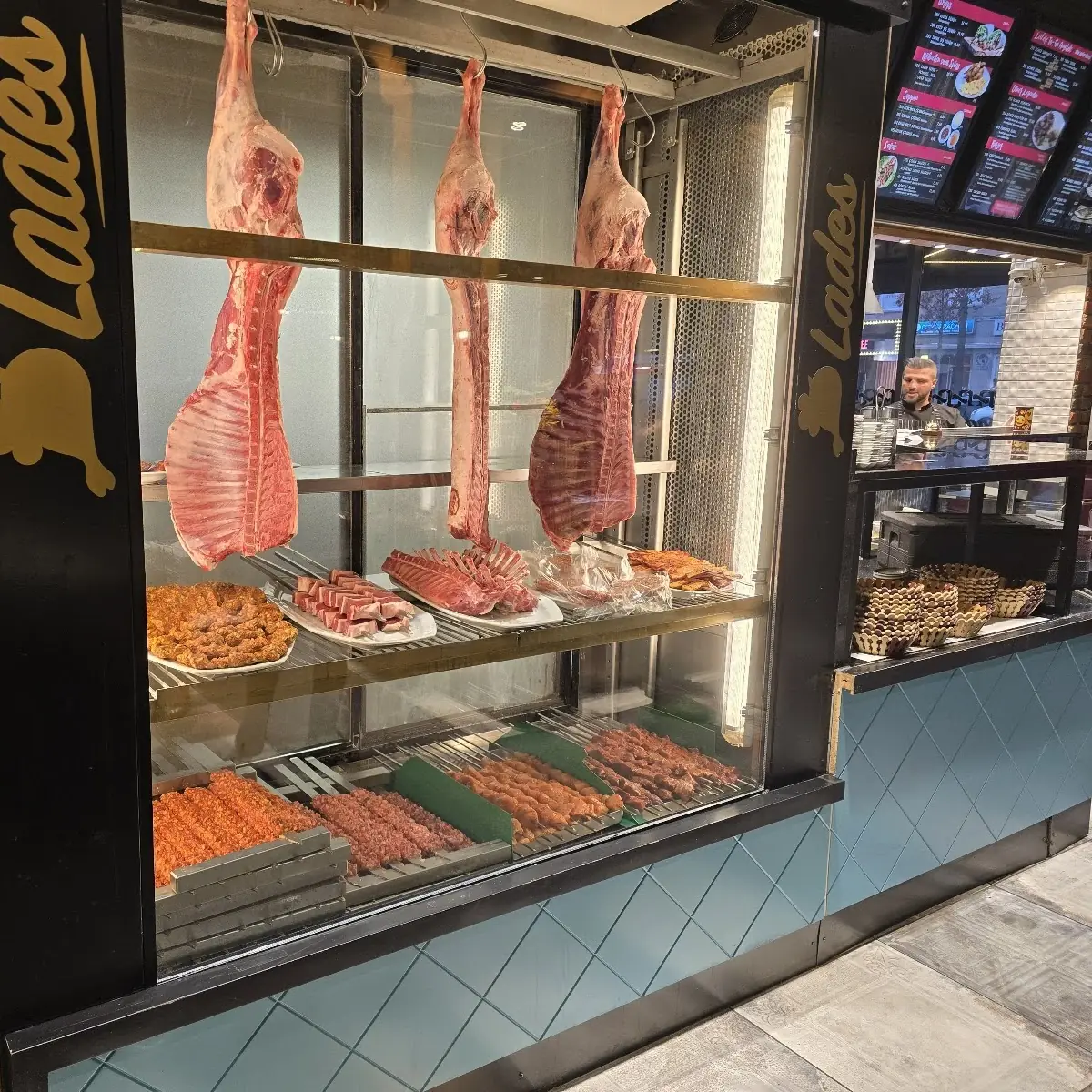 Atmosphäre, Lades Holzkohlegrill Restaurant Hamburg