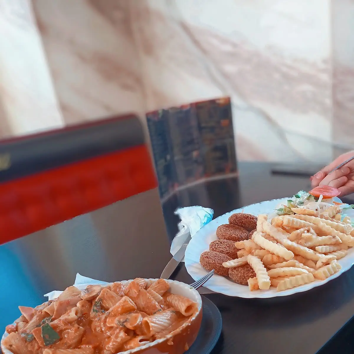 Essen und Trinken, Aladin Grill Döner Pizzeria