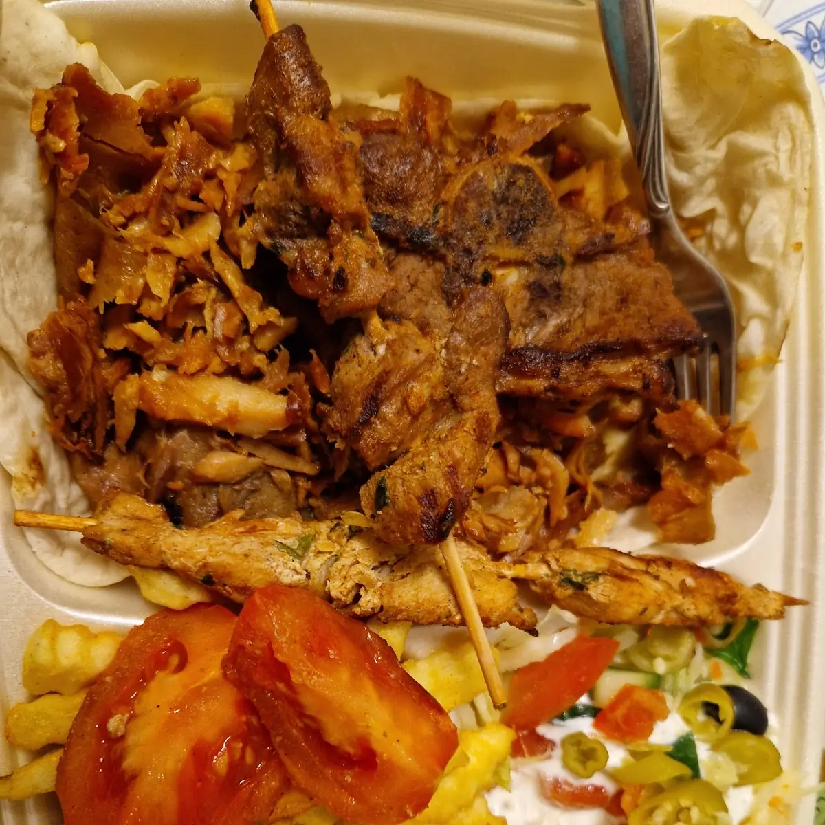 Essen und Trinken, Aladin Grill Döner Pizzeria
