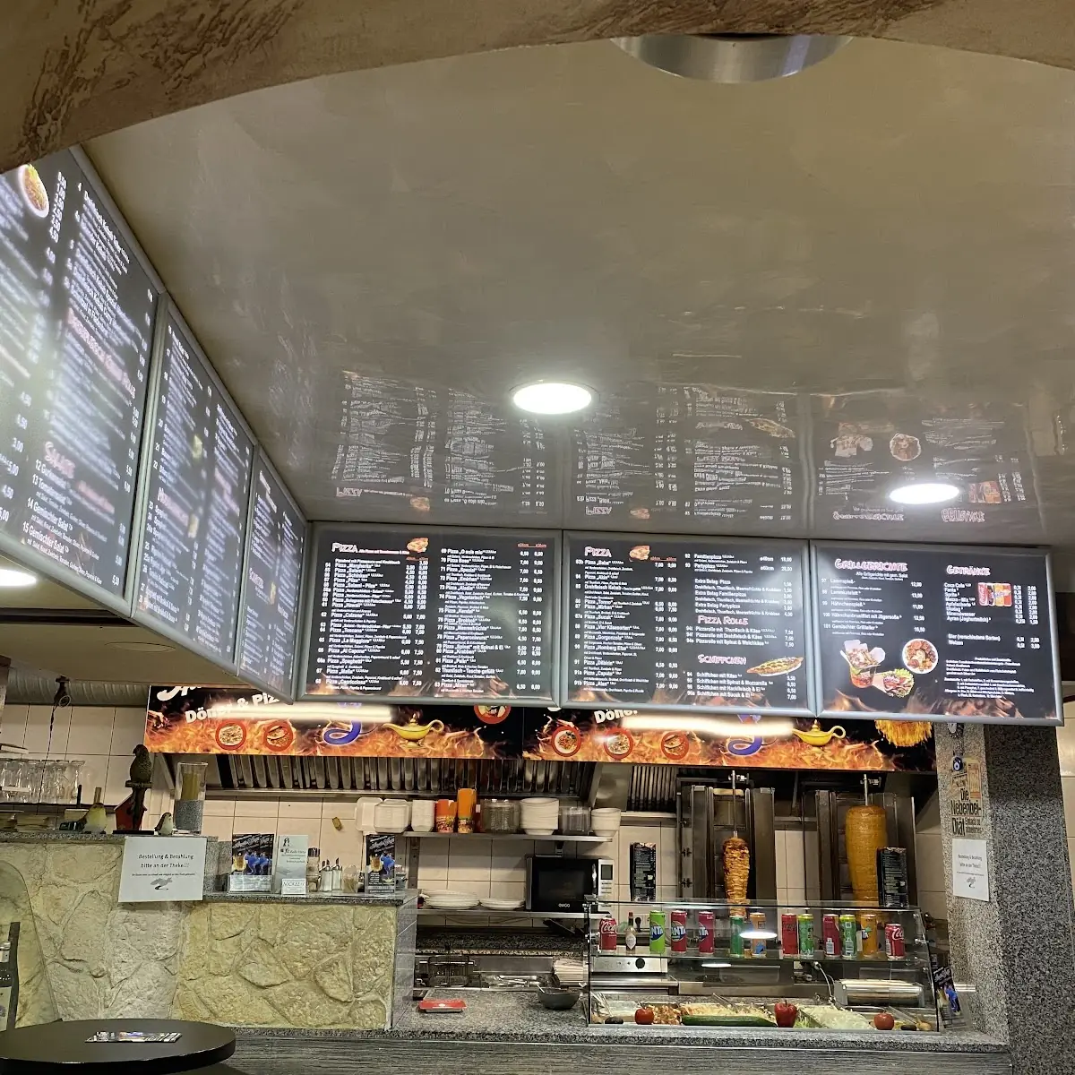 Atmosphäre, Aladin Grill Döner Pizzeria