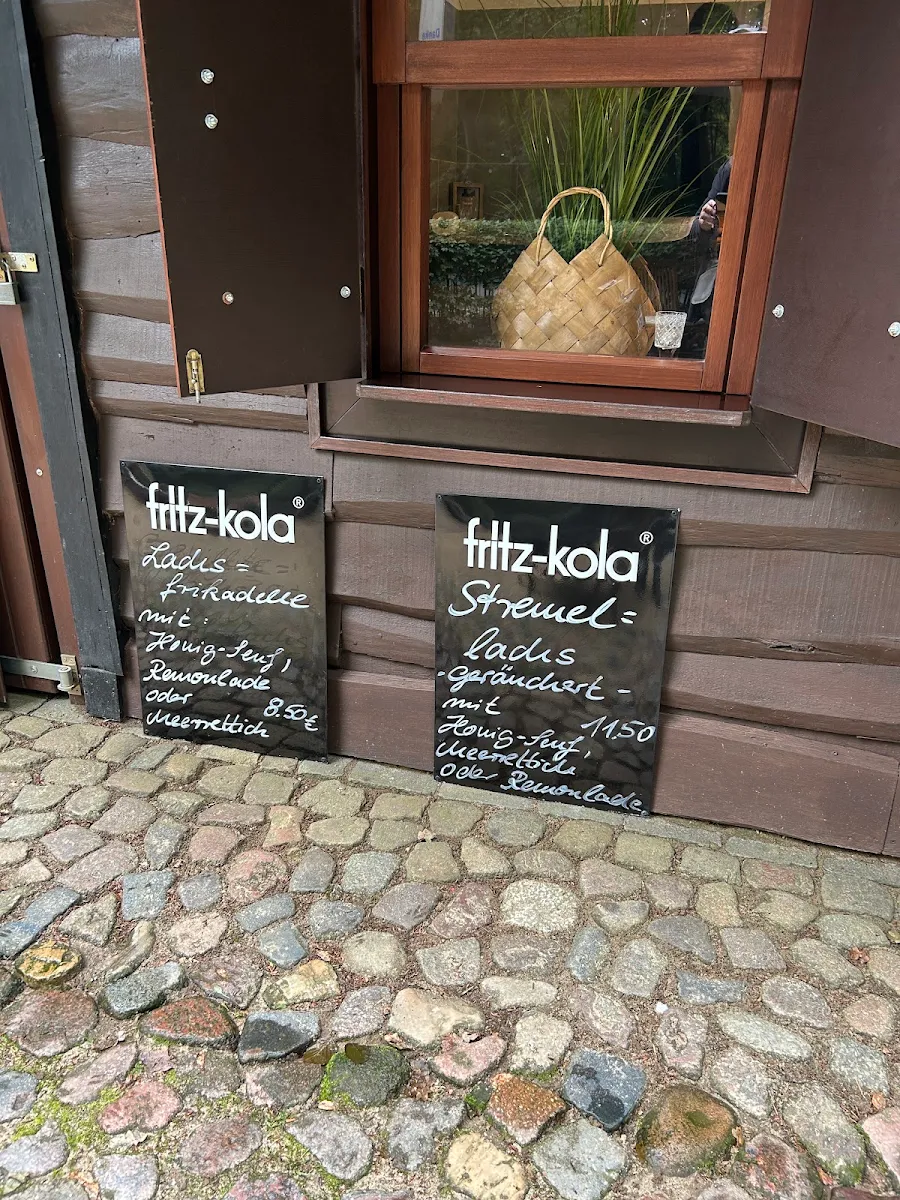 Speisekarte, Lilli & Fritz Fischbrötchen Mölln