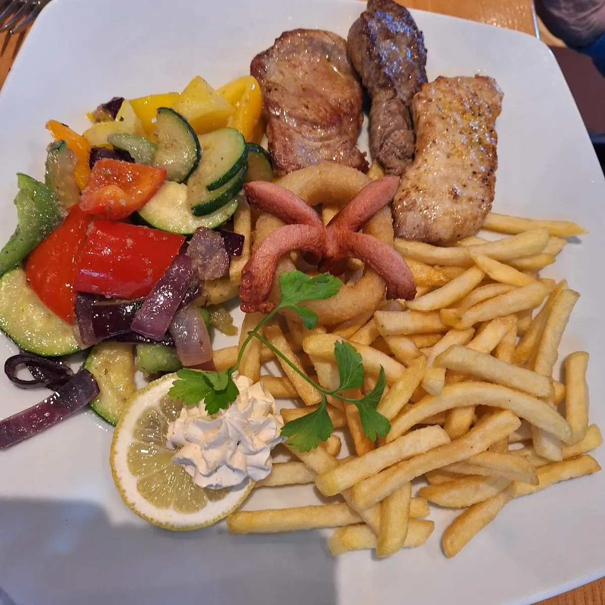 Essen und Trinken, Biergarten Hotel Zur Post