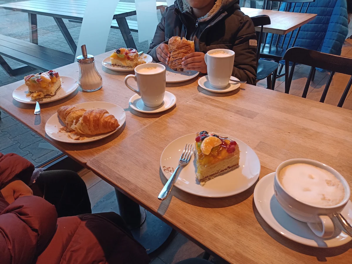 Essen und Trinken photo 1