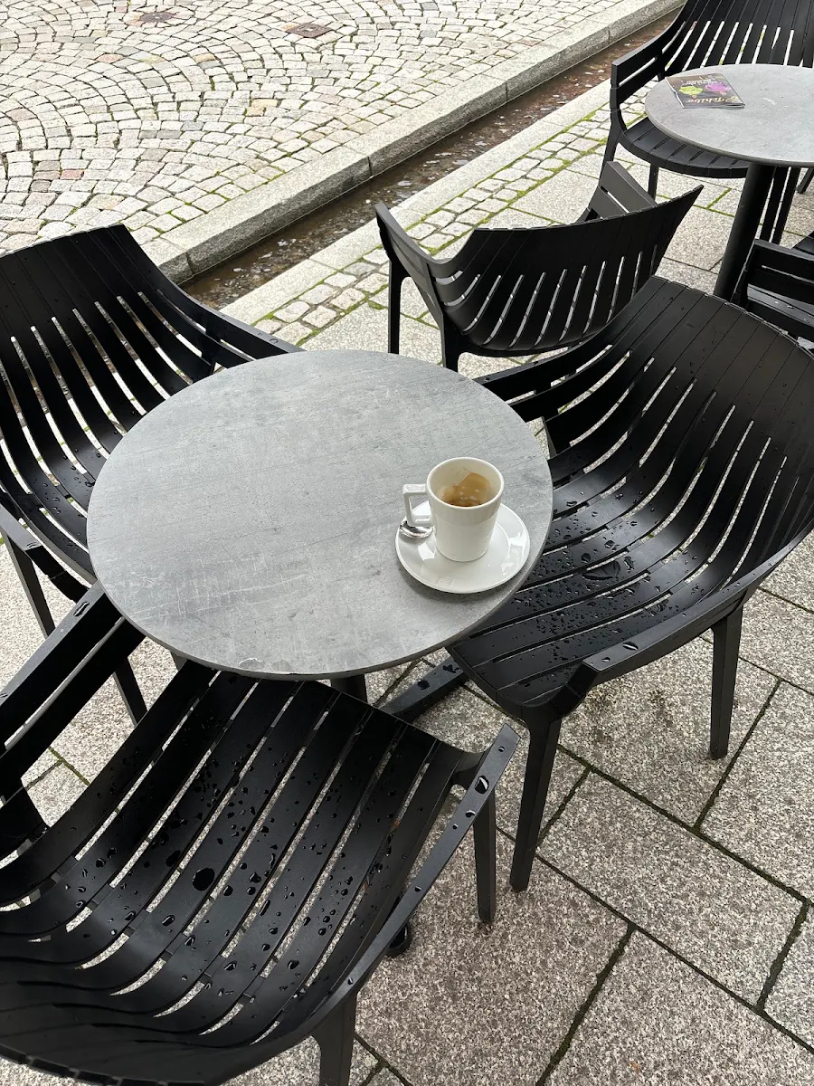 Atmosphäre, Tchibo Filiale