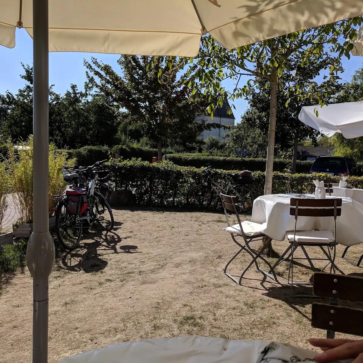 Atmosphäre, Gasthaus Helleberg