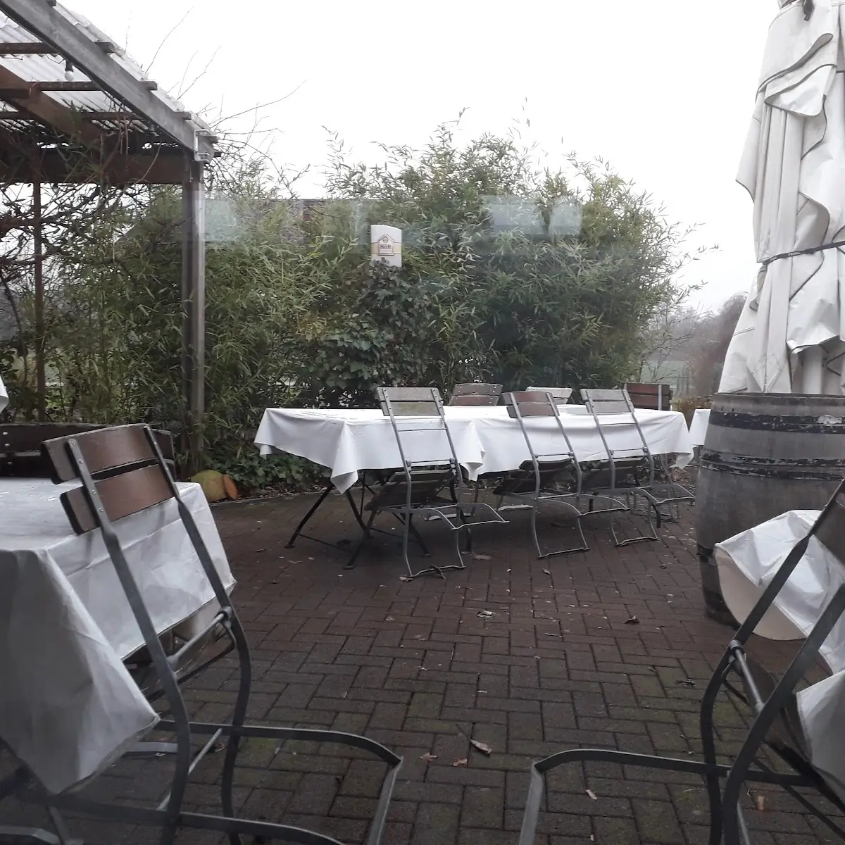 Atmosphäre, Gasthaus Helleberg