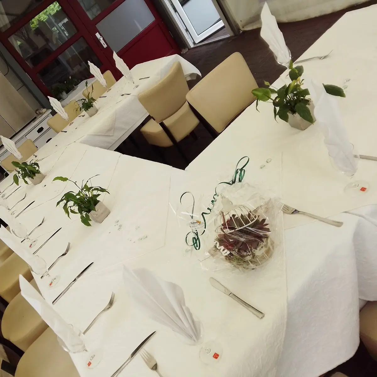 Atmosphäre, Gasthaus Helleberg