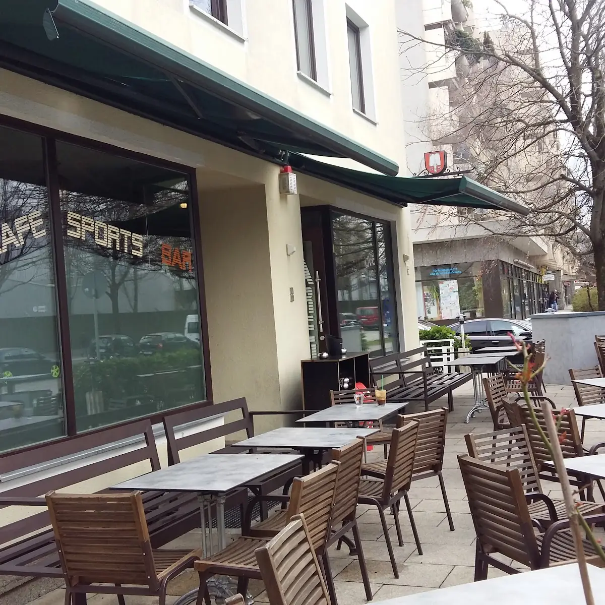 Atmosphäre, Arena Bar & Grill