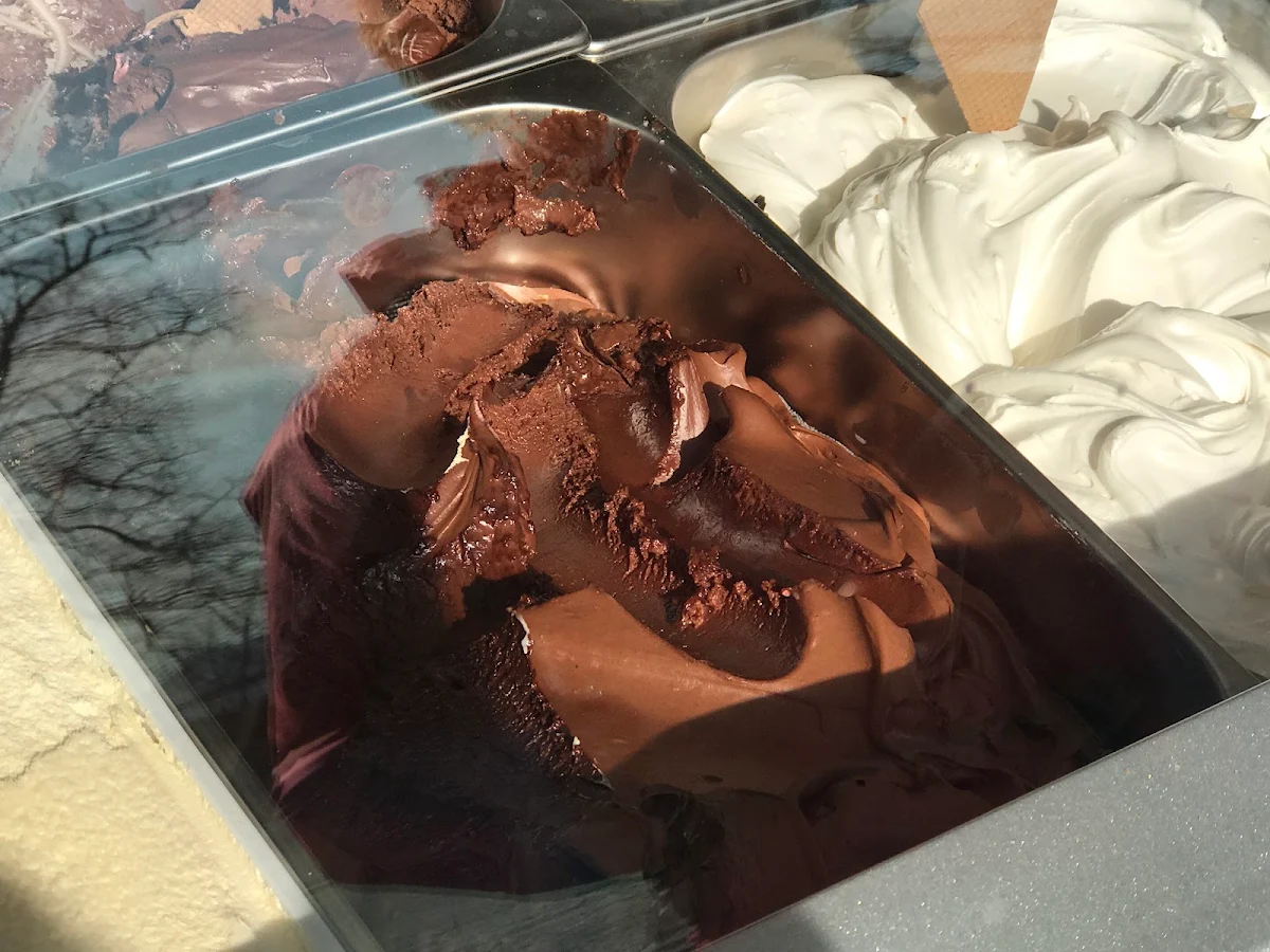 Essen und Trinken, Michi’s Eiscafé