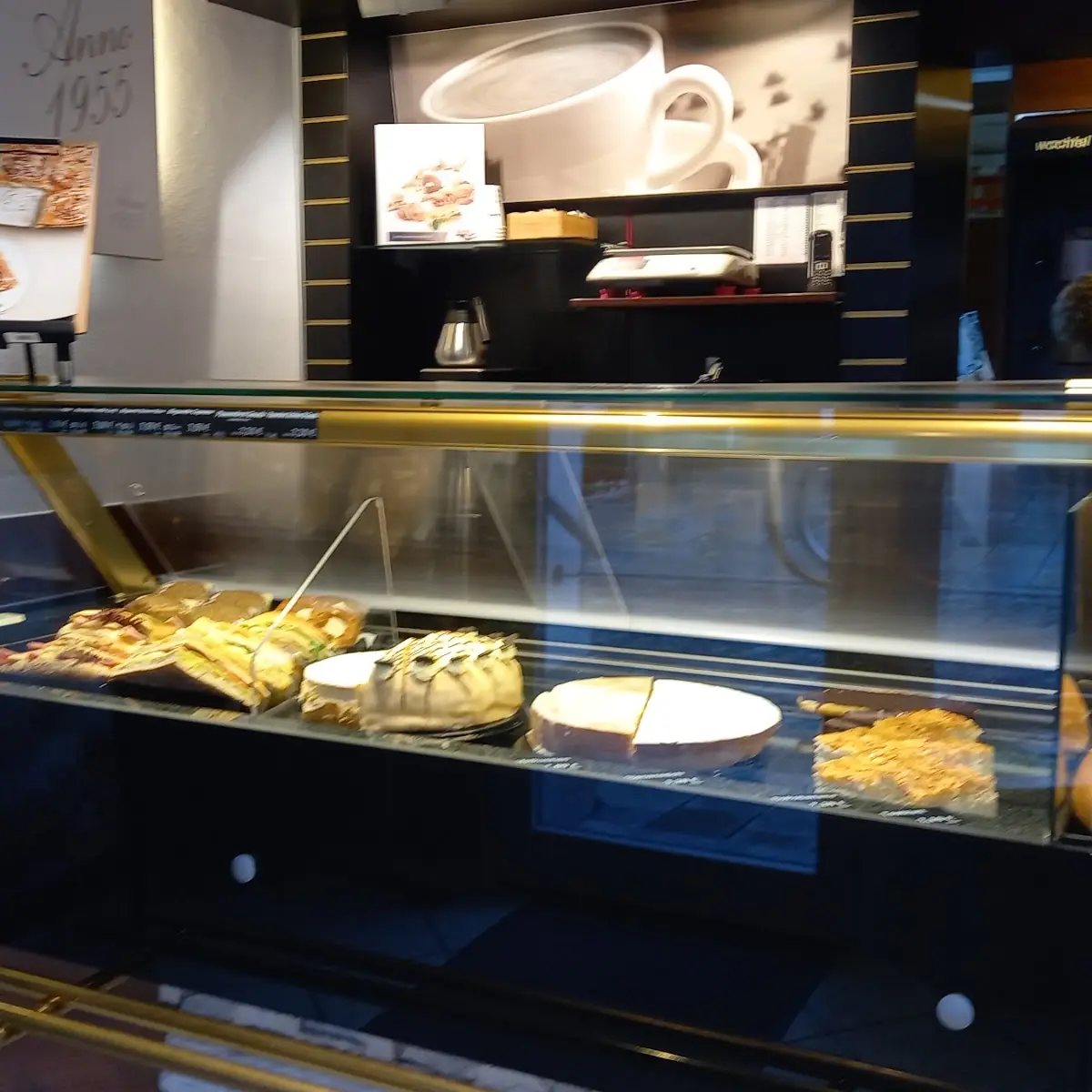 Atmosphäre, Bäckerei Schifferl GmbH
