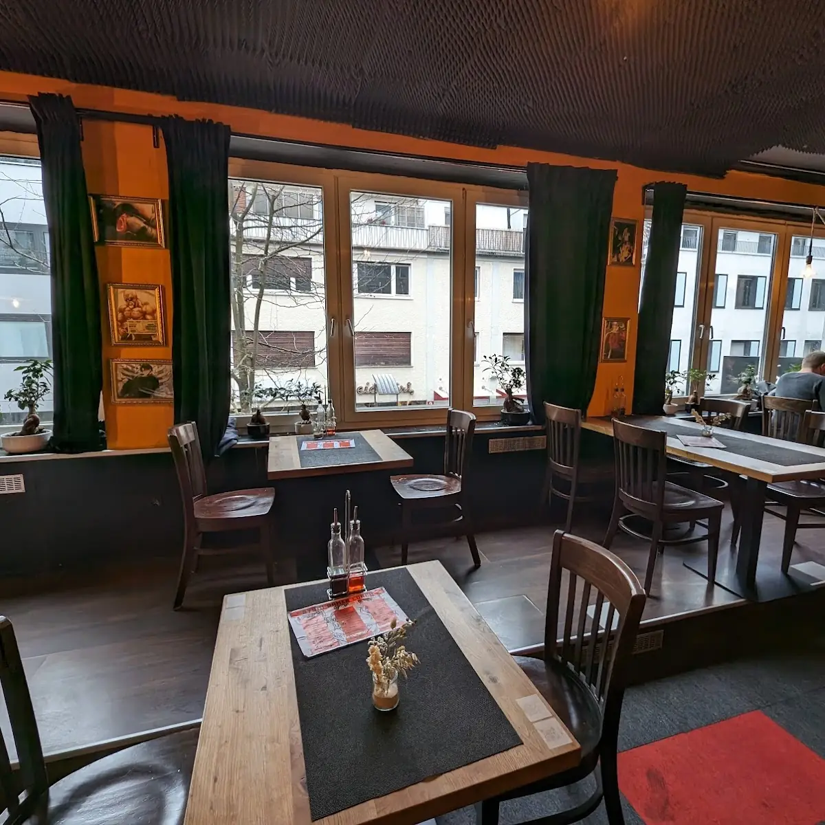 Atmosphäre, Ayumi Ramen Factory