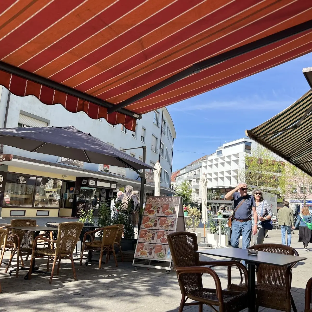 Atmosphäre, Palmen Grill