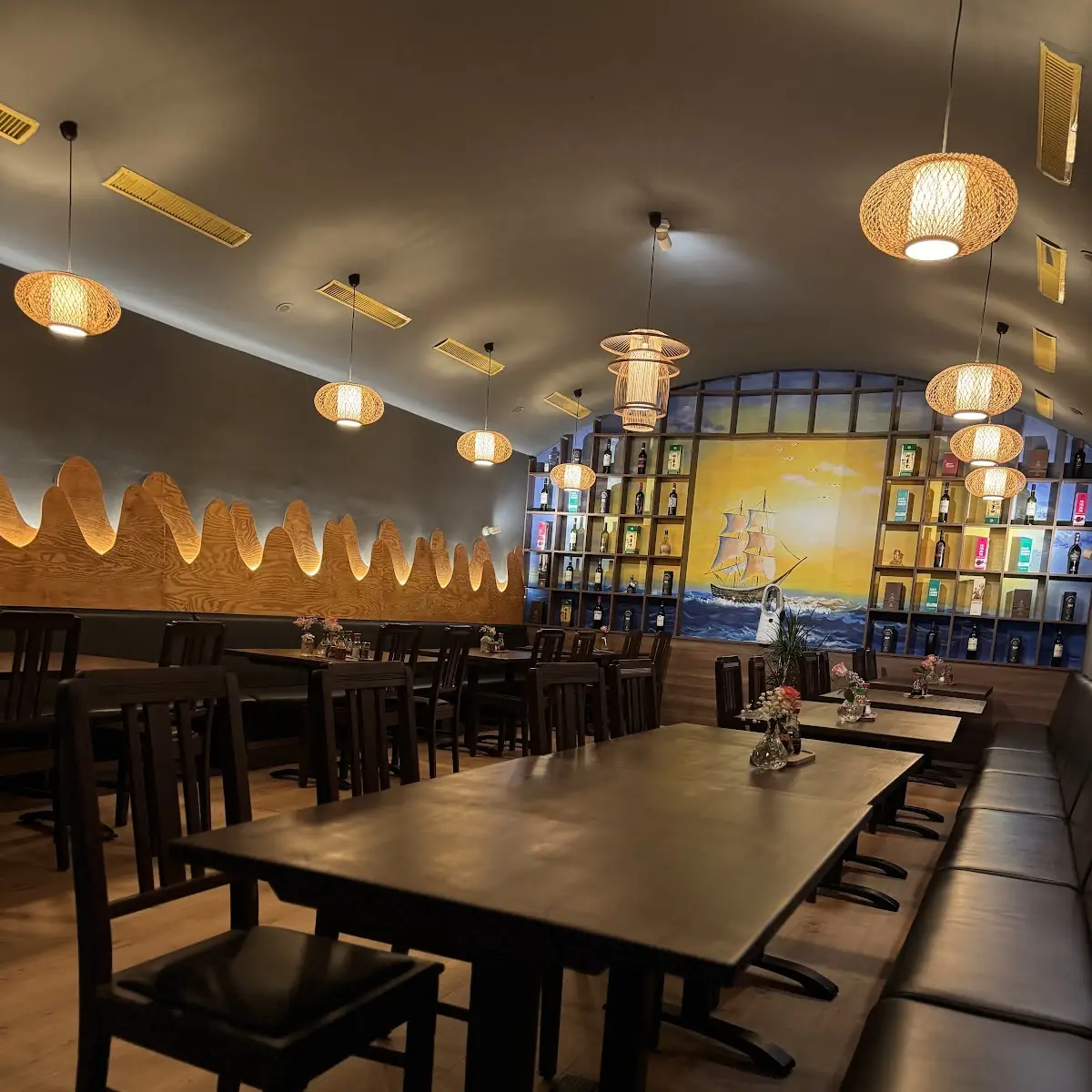 Atmosphäre, Minh Asiatische Küche und Sushi