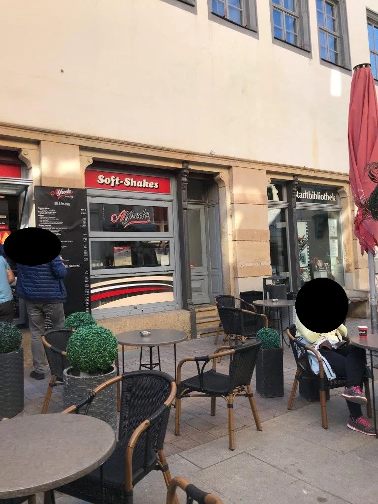 Atmosphäre, Alfredo Eiscafé