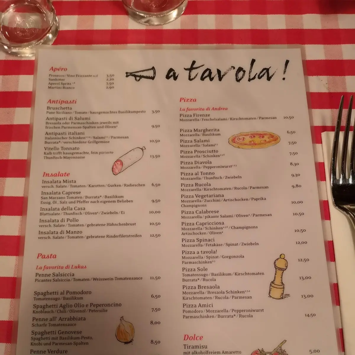 Speisekarte, a tavola!